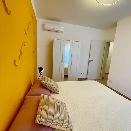 Araba Fenice Daire